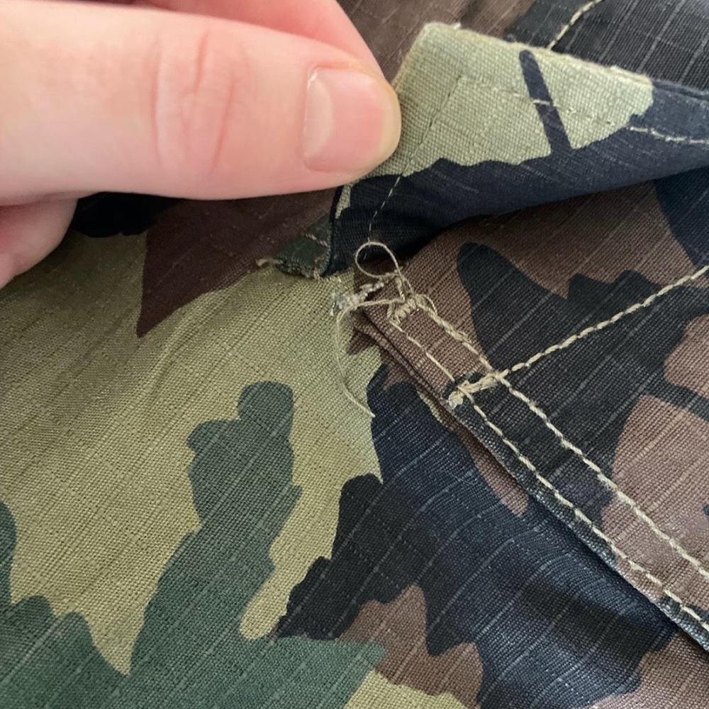 LRG Camouflage Cargo Shorts for Men - Picture 6 of 6